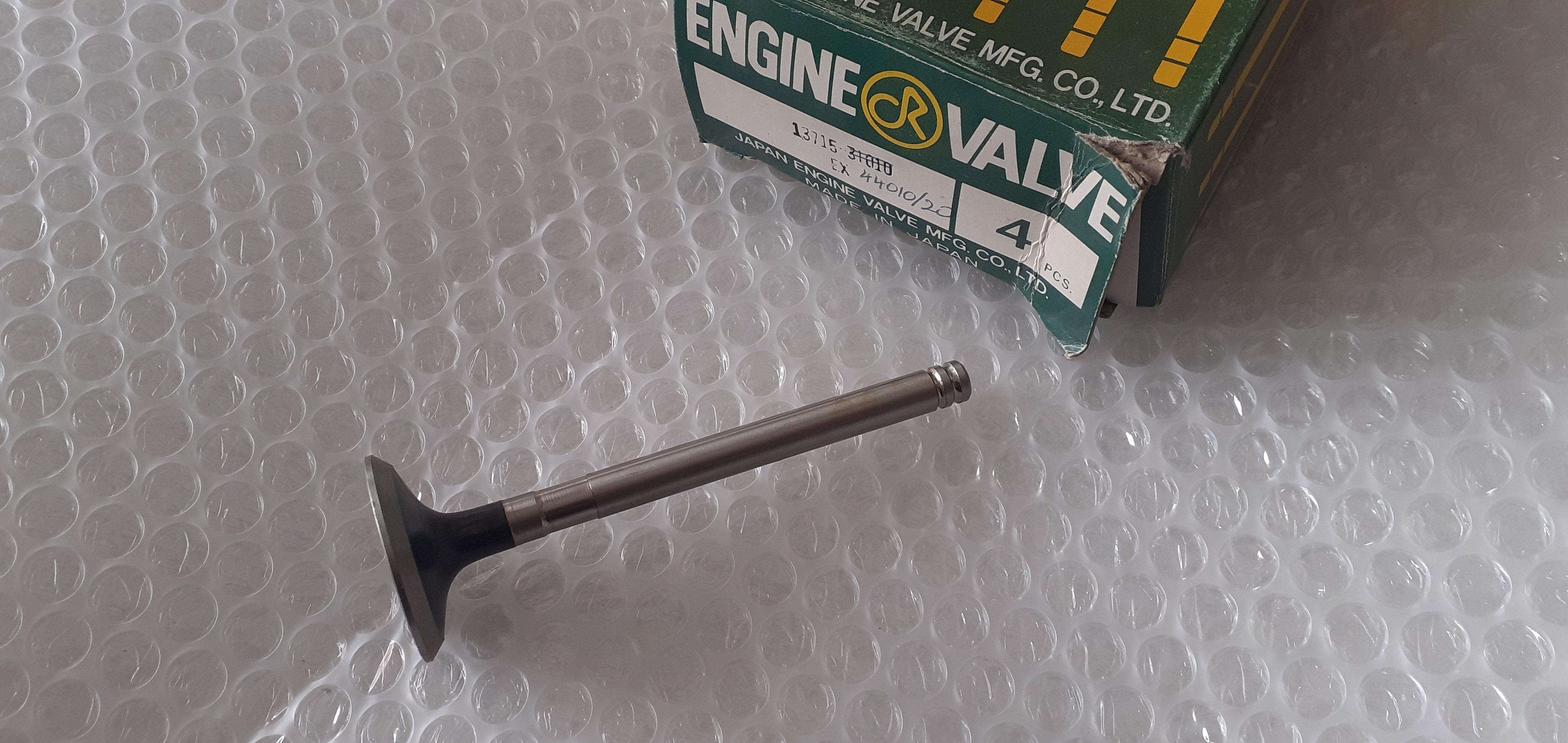 4x Exhaust Valve fits Toyota Crown RS80 RK101 5R engine 37x8.5x109.50 13715-44010 4x Exhaust Valve fits Toyota Crown RS80 RK101 5R engine 37x8.5x109.50 13715-44010
