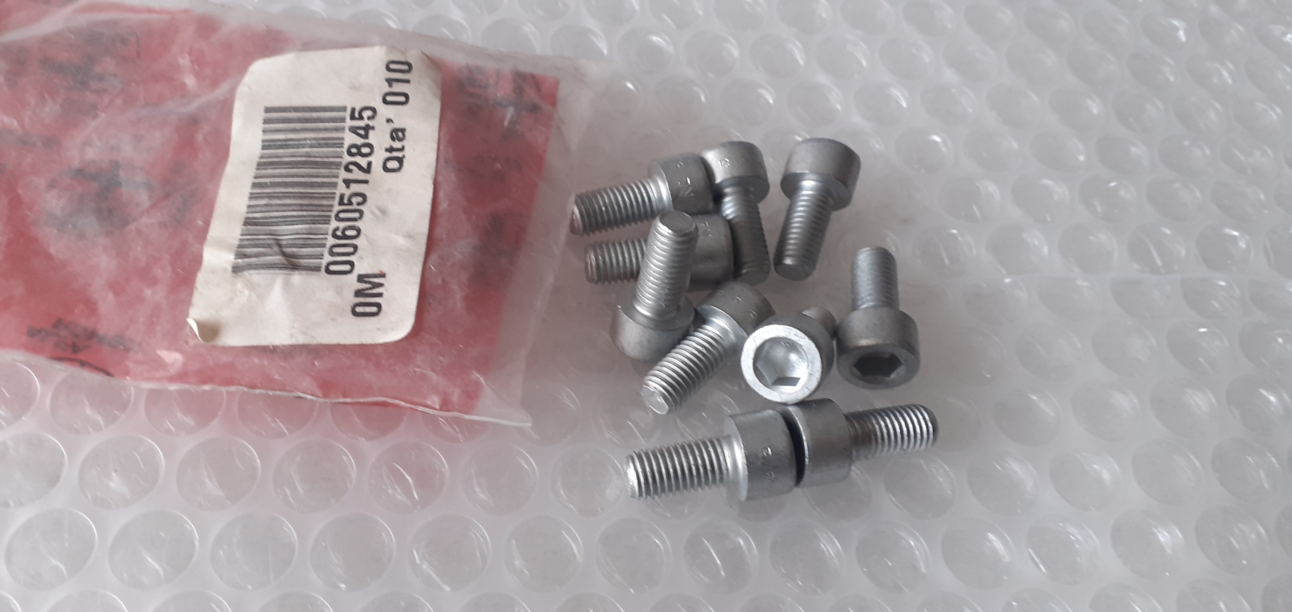 10x Multi Purpose Screw fits Alfa Romeo 155 164 75 Spider 60512845 Genuine 10x Multi Purpose Screw fits Alfa Romeo 155 164 75 Spider 60512845 Genuine
