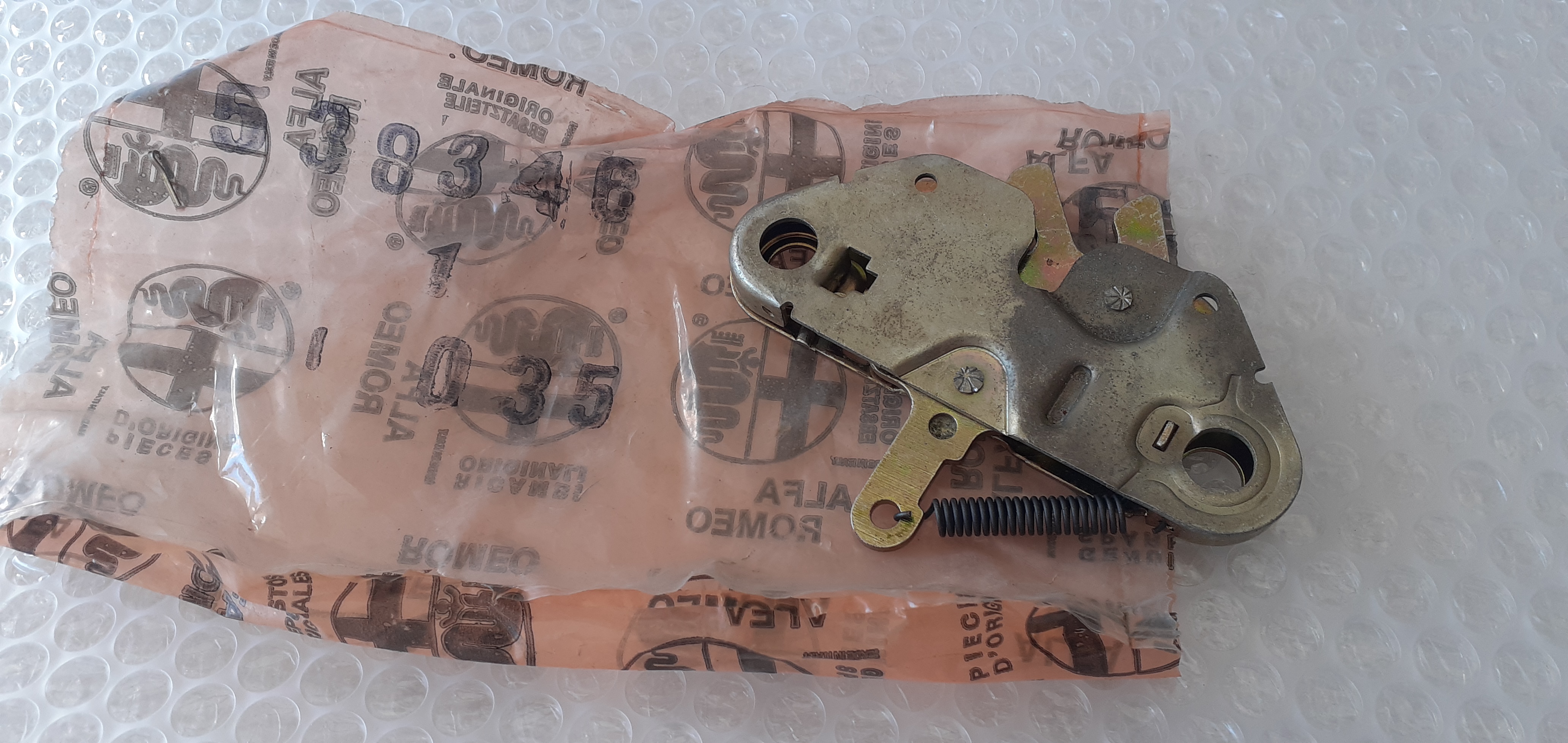 Trunk Lock fits Alfa Romeo Alfasud 538346 Genuine Trunk Lock fits Alfa Romeo Alfasud 538346 Genuine
