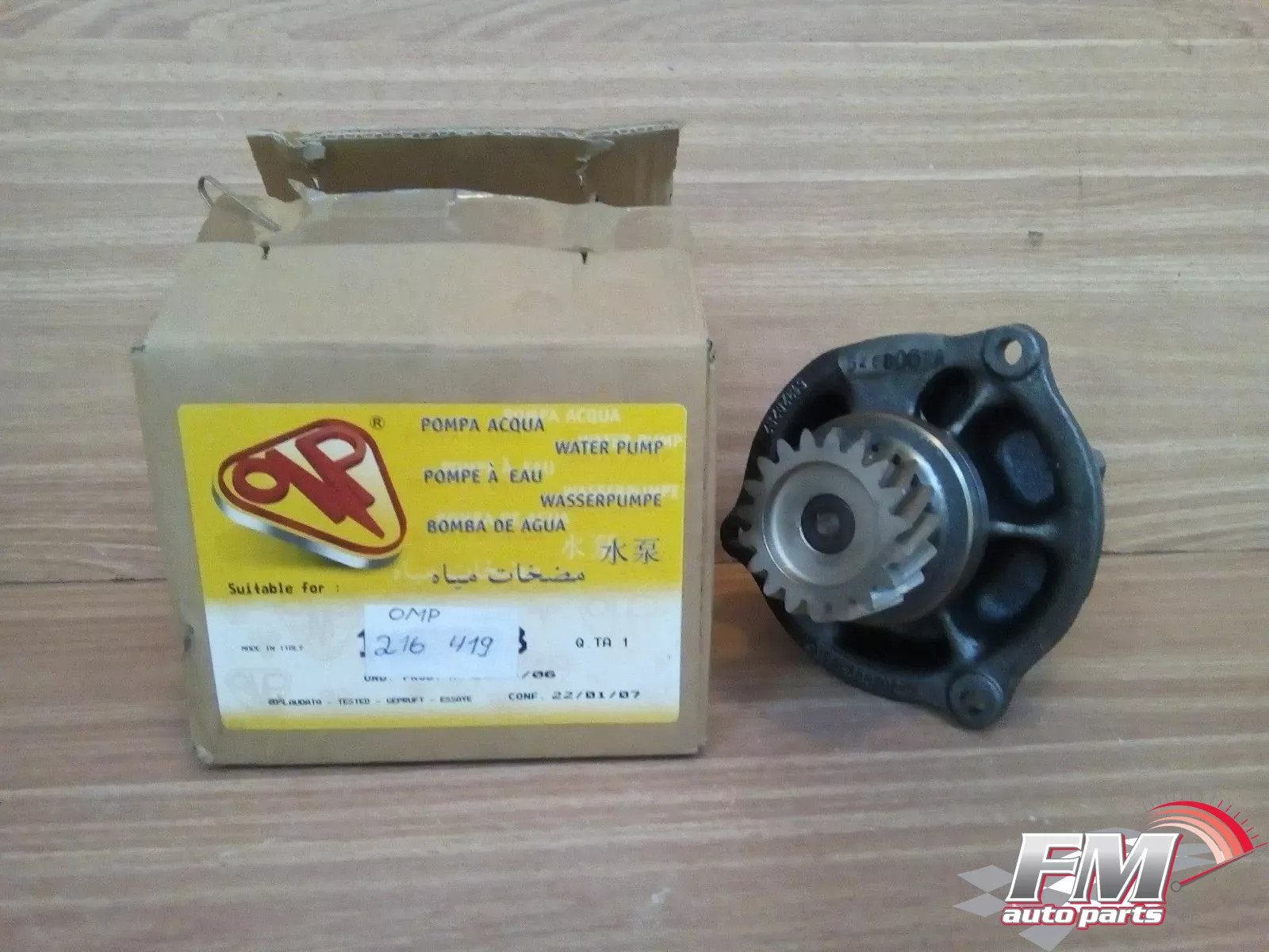 Water Pump fits New Holland Iveco FX300 FX350 FX450 8215.42.00 99445447 196.633 Water Pump fits New Holland Iveco FX300 FX350 FX450 8215.42.00 99445447 196.633