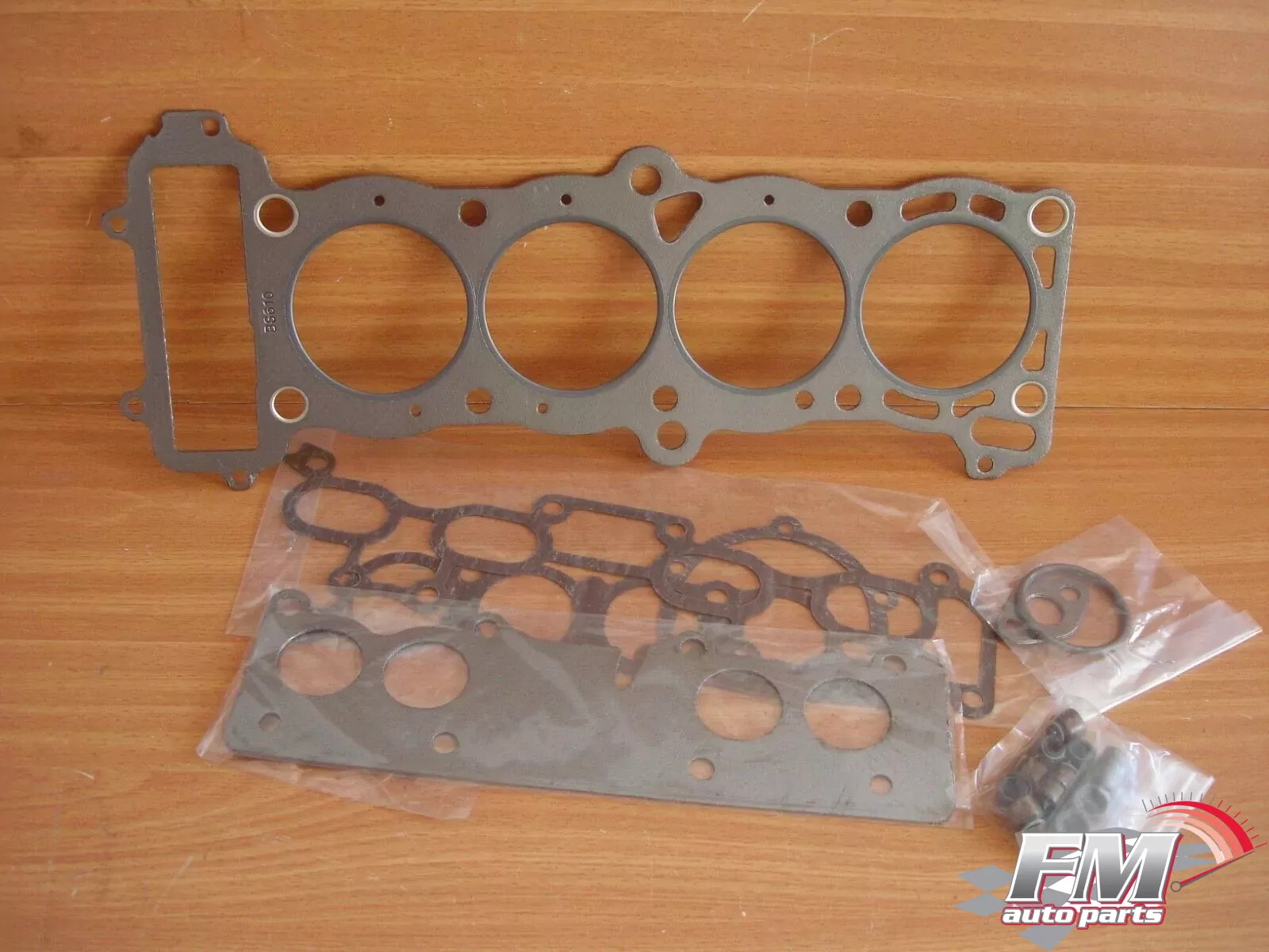 Gaskets Set kit fits Nissan Sunny N13 GA16 12v DS612
