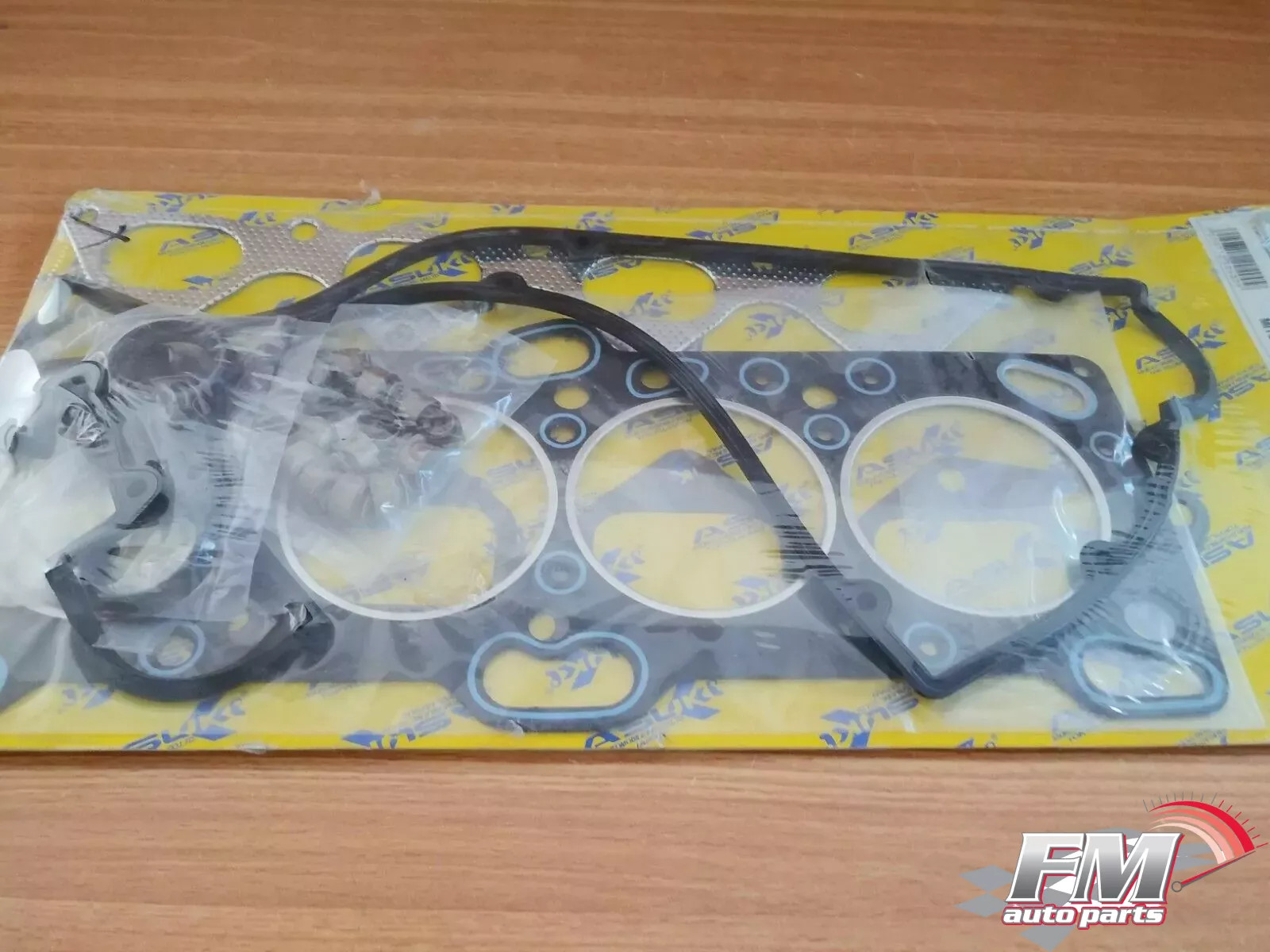 Head Set Gasket kit fits Mitsubishi 4G61 GTi 16v engine AHS-6320 Head Set Gasket kit fits Mitsubishi 4G61 GTi 16v engine AHS-6320