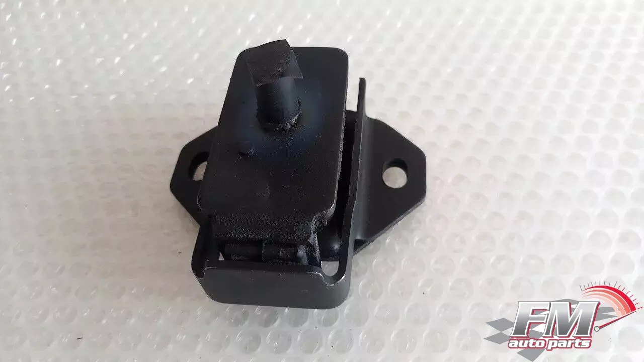 Engine Mount Right fits Toyota Hilux 4Runner RN22 12361-39027 Engine Mount Right fits Toyota Hilux 4Runner RN22 12361-39027