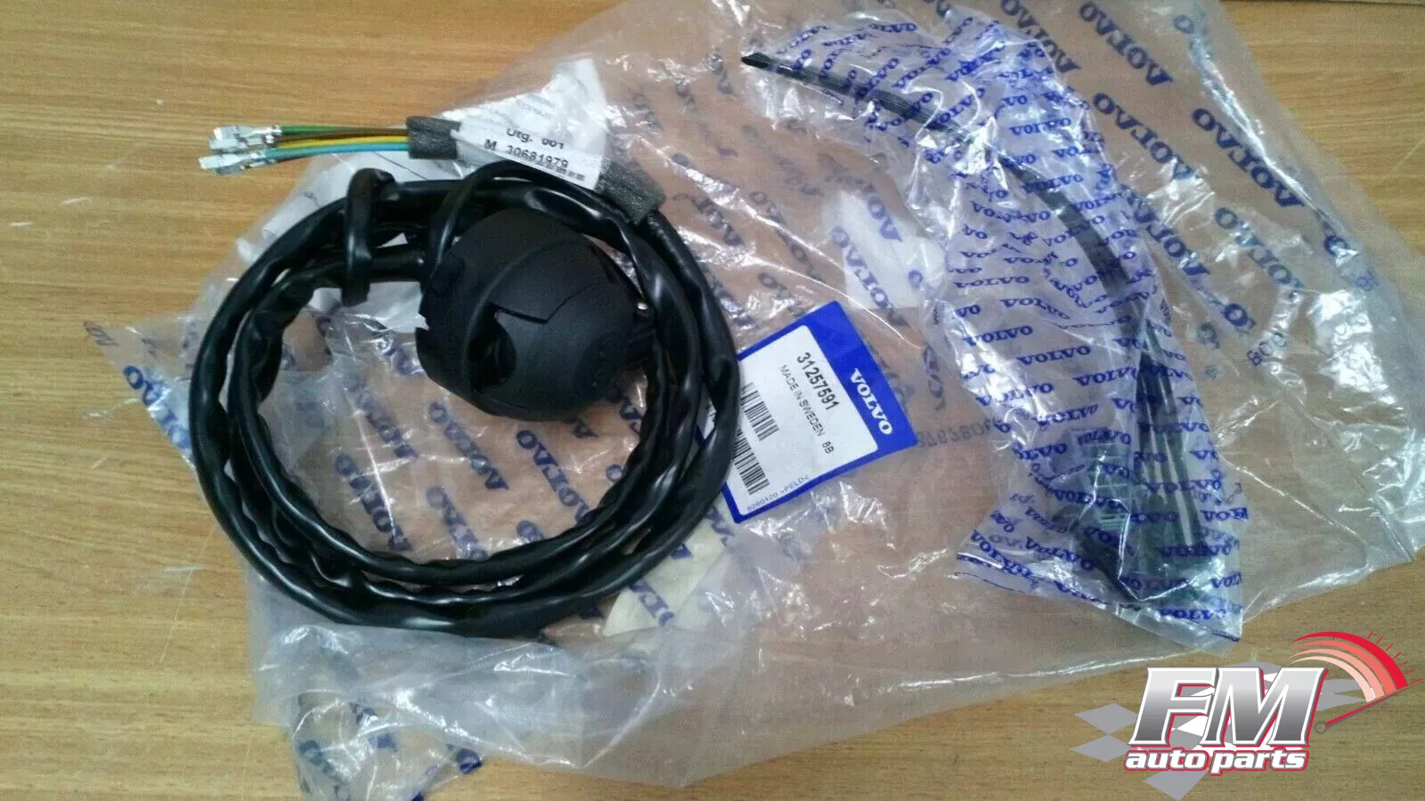 Tow Bar Wiring Harness fits Volvo S40 V50 C70 7-Pole 31257591 Genuine Tow Bar Wiring Harness fits Volvo S40 V50 C70 7-Pole 31257591 Genuine