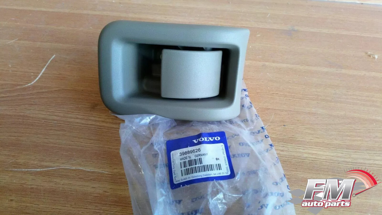 Hood Bonnet Release Handle fits Volvo S80 S80L V70 XC60 XC70 39889626 Genuine Hood Bonnet Release Handle fits Volvo S80 S80L V70 XC60 XC70 39889626 Genuine