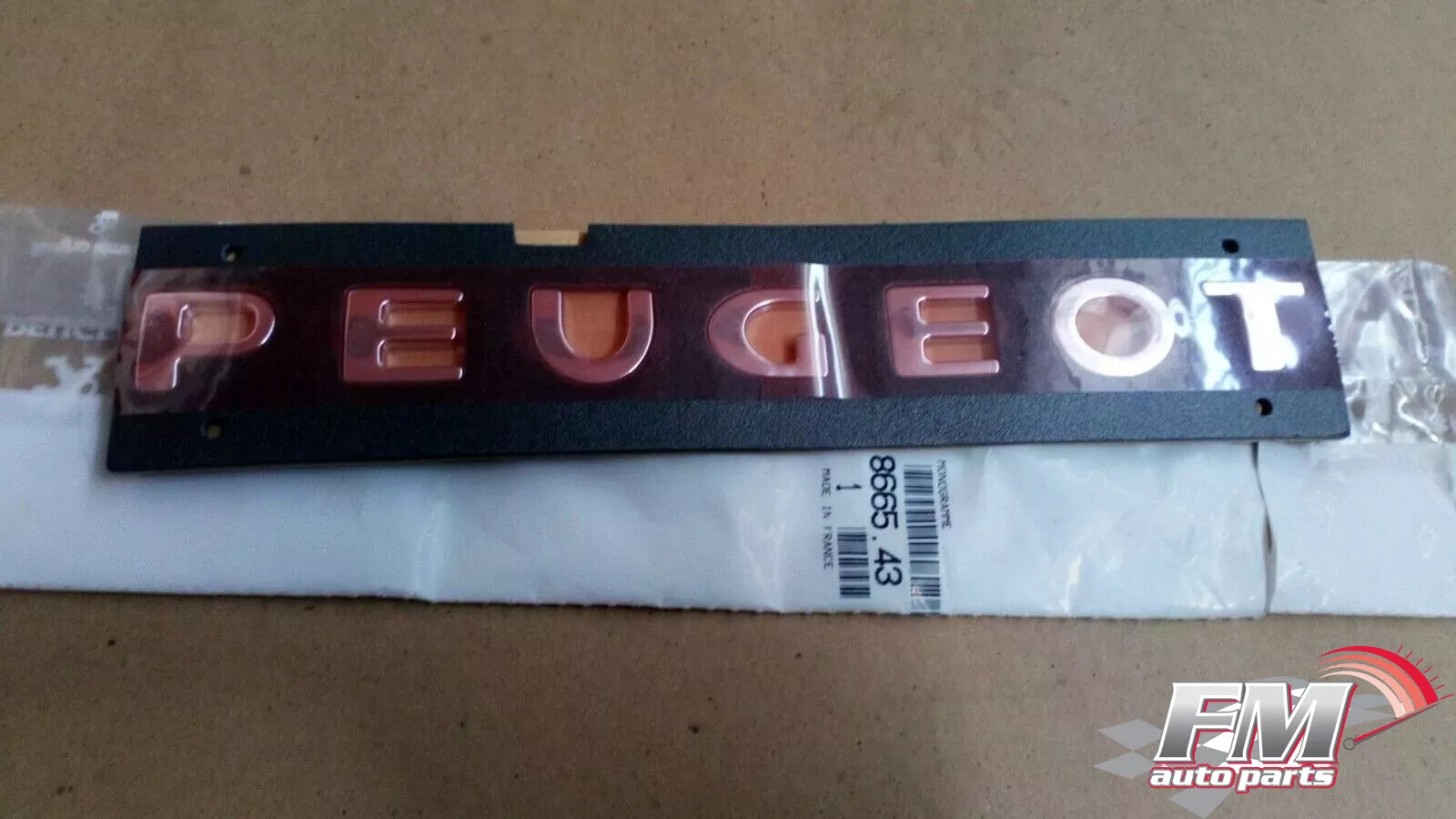 Emblem PEUGEOT fits Peugeot 306 406 607 866543 Genuine Emblem PEUGEOT fits Peugeot 306 406 607 866543 Genuine
