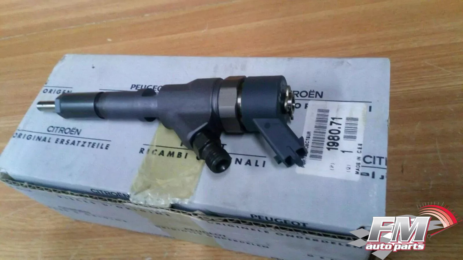 Fuel Injector fits Peugeot Citroen DW10TD HDi 198071 9635196580 Genuine Fuel Injector fits Peugeot Citroen DW10TD HDi 198071 9635196580 Genuine