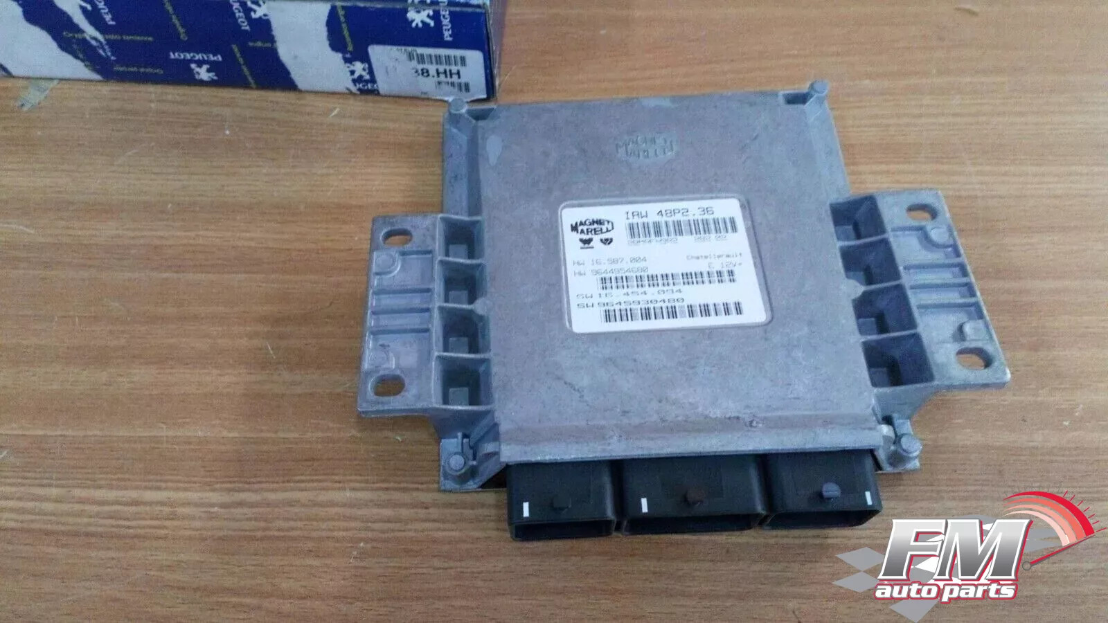 ECU Engine Control Unit fits Peugeot 307 EW10J4 1938HH Genuine ECU Engine Control Unit fits Peugeot 307 EW10J4 1938HH Genuine