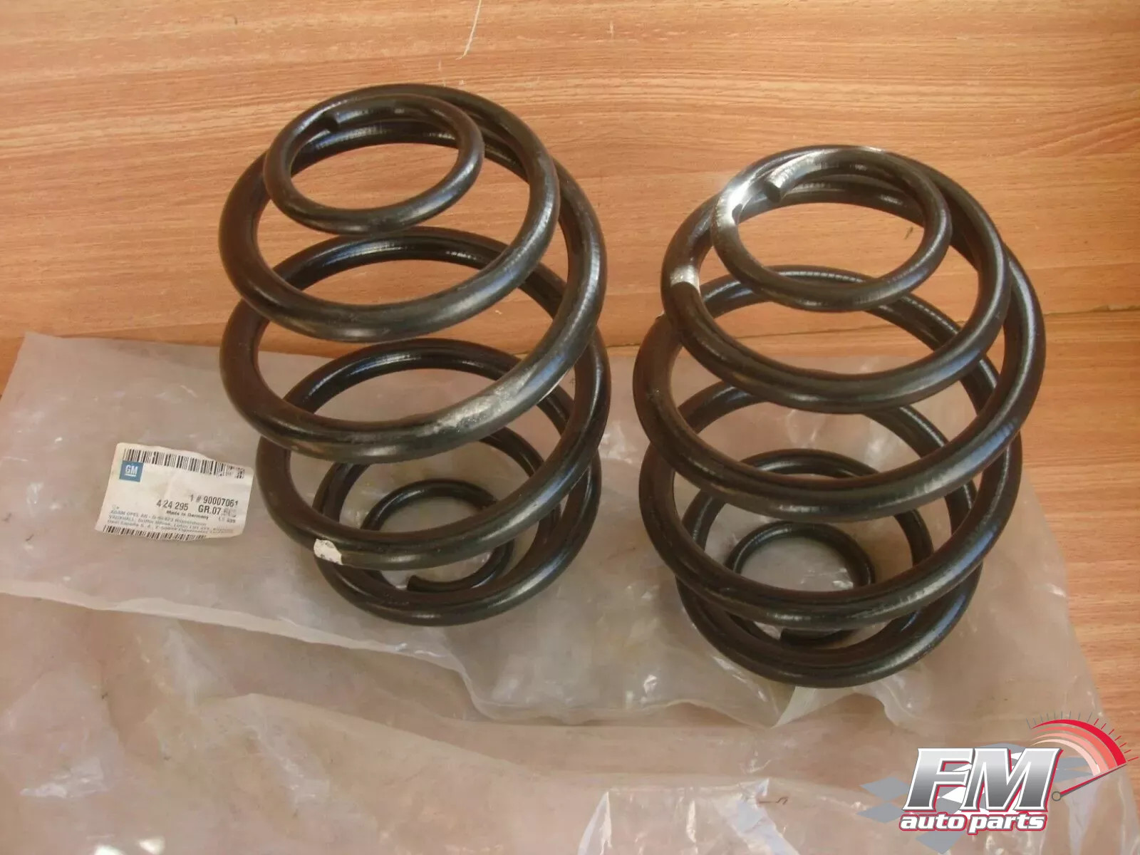 Coil Springs Set Rear fits Opel Kadett E GT SR 90007061 Genuine Coil Springs Set Rear fits Opel Kadett E GT SR 90007061 Genuine