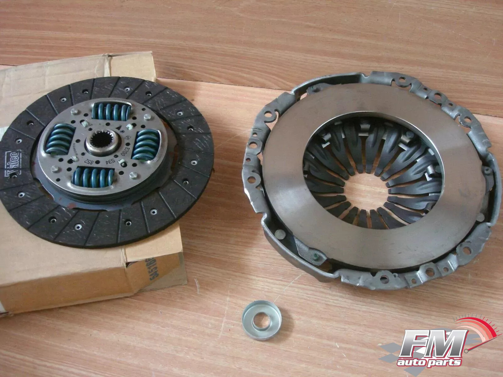 Clutch Kit fits Opel Vauxhall Movano A Renault Trafic Nissan Primastar 22DTi G9T 93188685 Clutch Kit fits Opel Vauxhall Movano A Renault Trafic Nissan Primastar 22DTi G9T 93188685