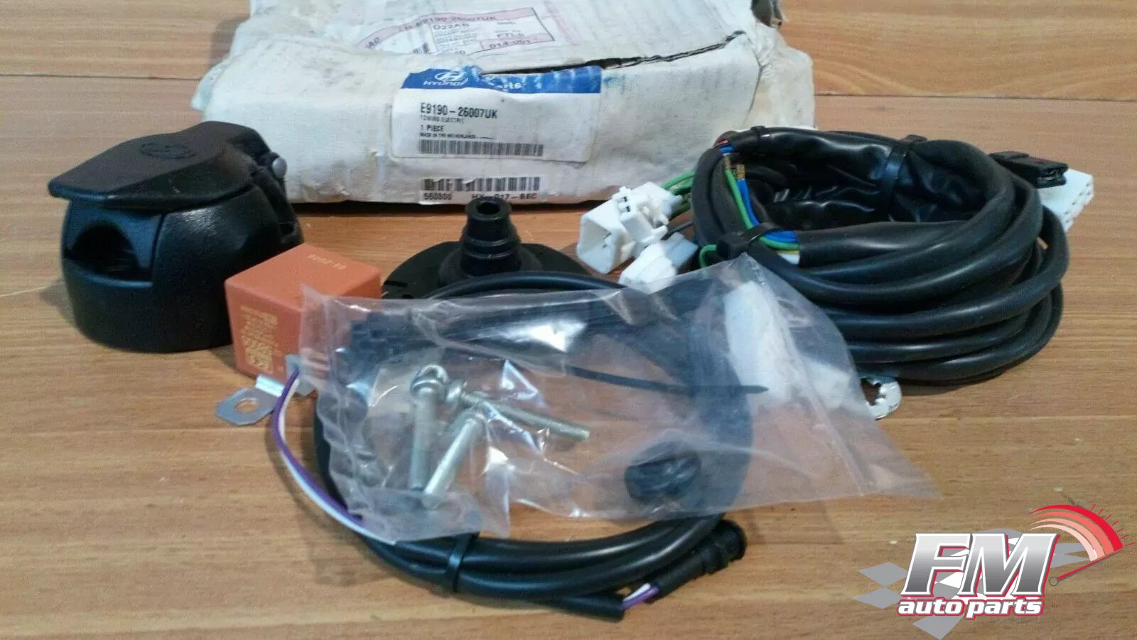 Tow Bar Wiring Kit fits Hyundai Santa Fe E919026007UK Genuine Tow Bar Wiring Kit fits Hyundai Santa Fe E919026007UK Genuine