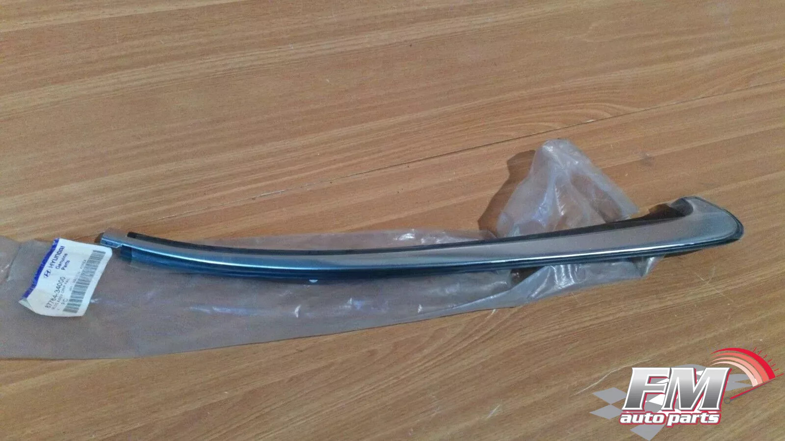 Drip Rail Rear Right Moulding fits Hyundai Sonata 8778434000 Genuine Drip Rail Rear Right Moulding fits Hyundai Sonata 8778434000 Genuine