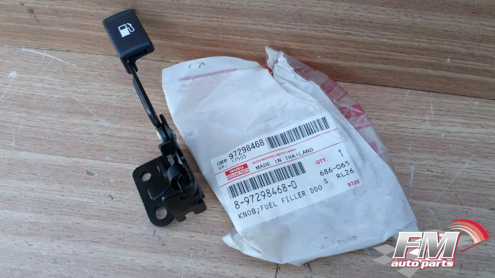 Fuel Door Release Handle fits Isuzu Dmax D-Max Rodeo Denver Genuine 8972984680 Fuel Door Release Handle fits Isuzu Dmax D-Max Rodeo Denver Genuine 8972984680