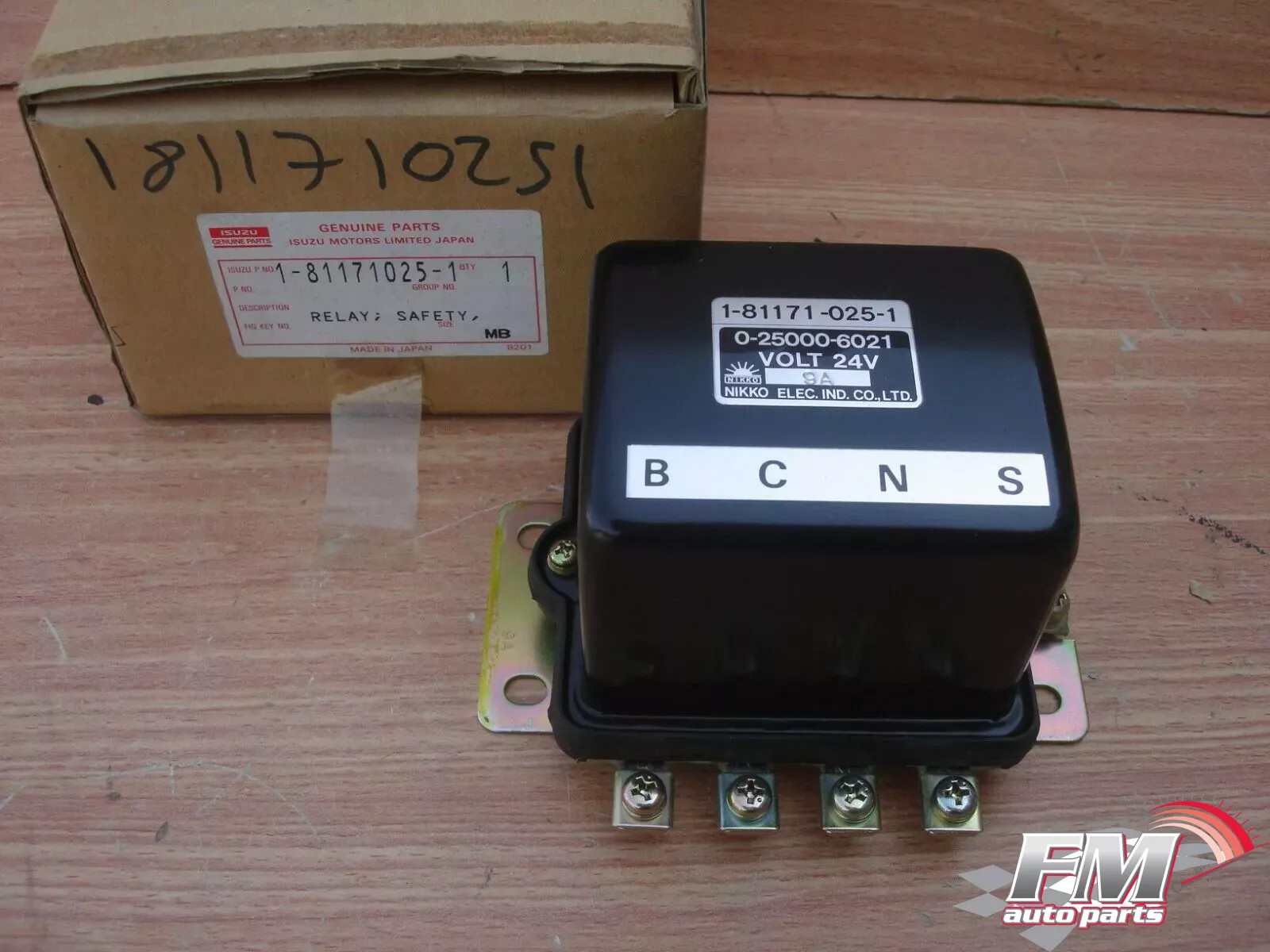 Starter Relay fits Isuzu Bus Truck Tractor Hitachi Excavator 6BD1 24V 1811710251 Starter Relay fits Isuzu Bus Truck Tractor Hitachi Excavator 6BD1 24V 1811710251