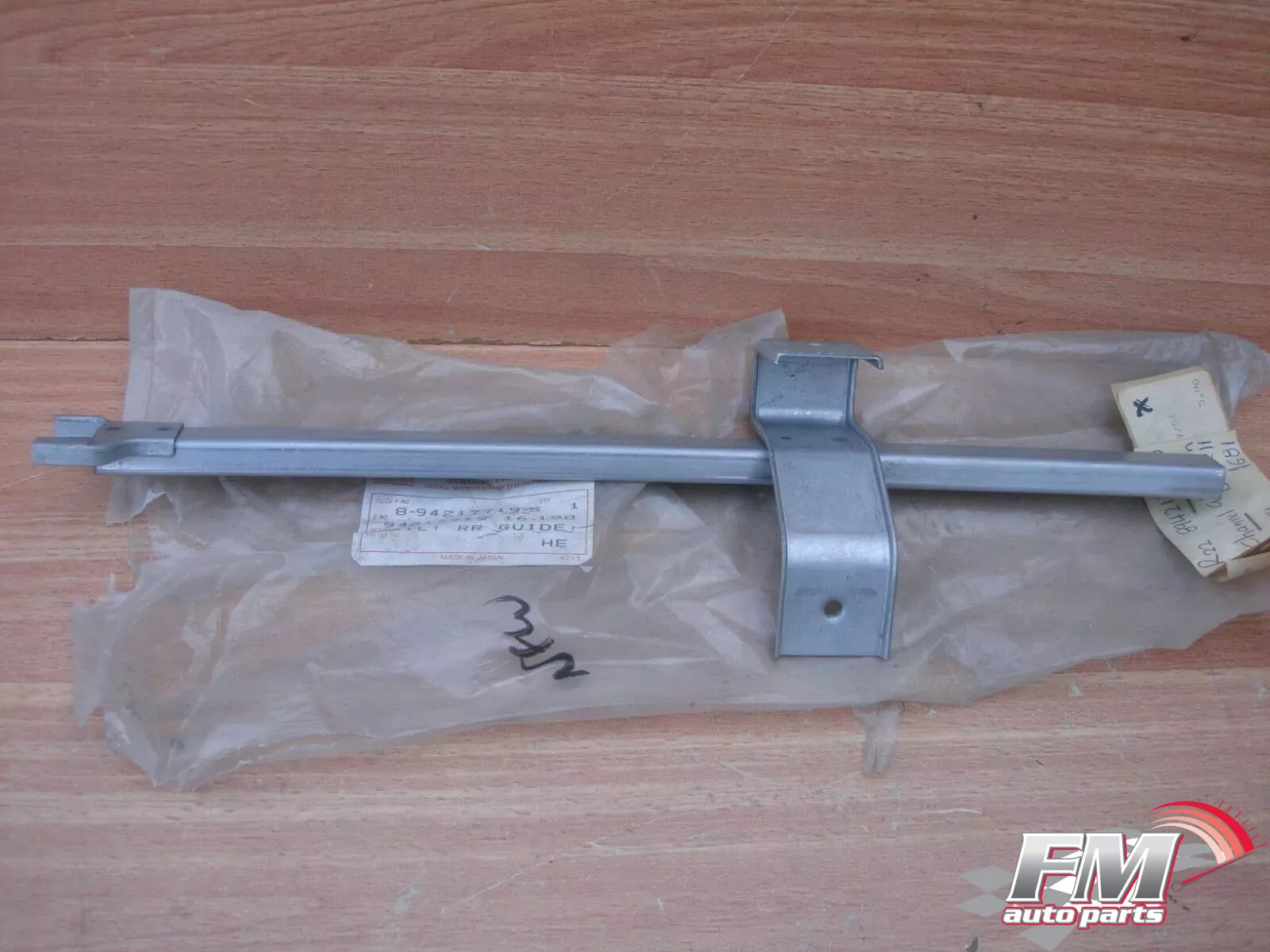 Window Glass Run Rail Right fits Isuzu Pickup KB 1981- 8942177195 Genuine Window Glass Run Rail Right fits Isuzu Pickup KB 1981- 8942177195 Genuine