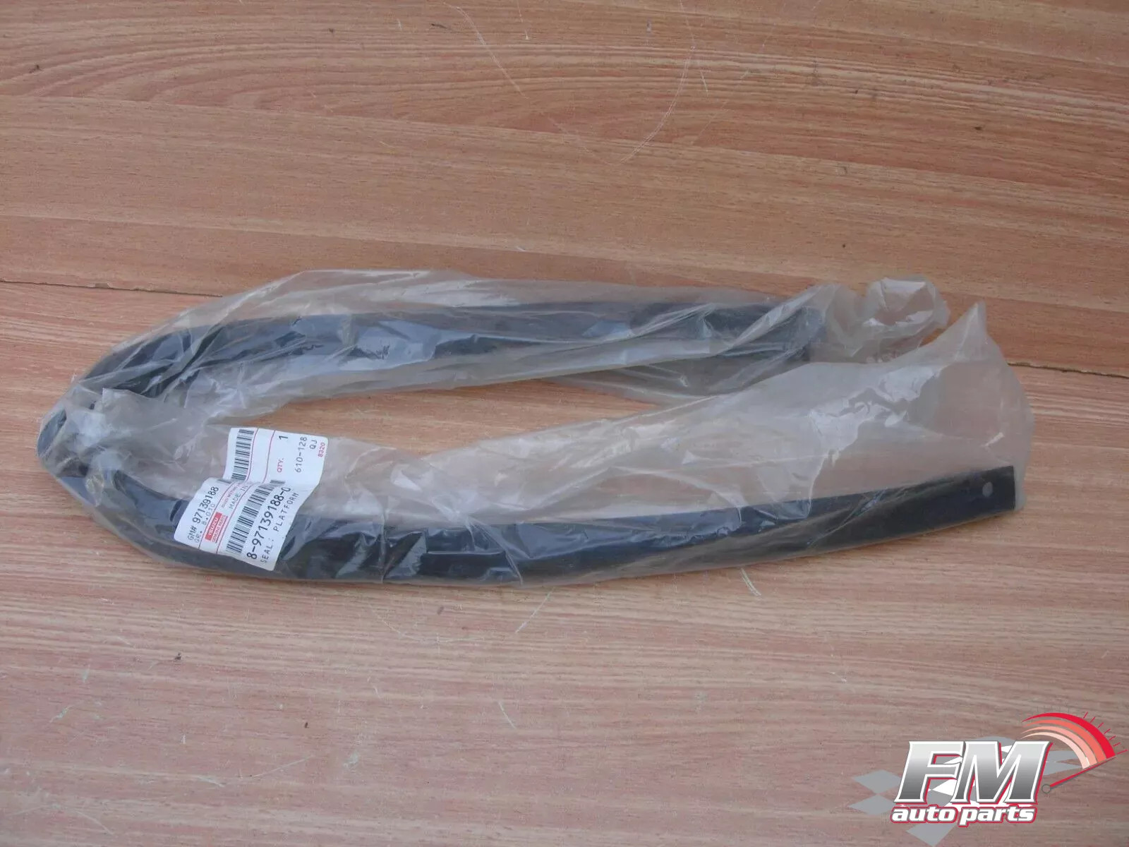Hood Bonnet Seal Front fits Isuzu Pickup TF Chevrolet LUV Opel Campo Genuine 8971391880 Hood Bonnet Seal Front fits Isuzu Pickup TF Chevrolet LUV Opel Campo Genuine 8971391880