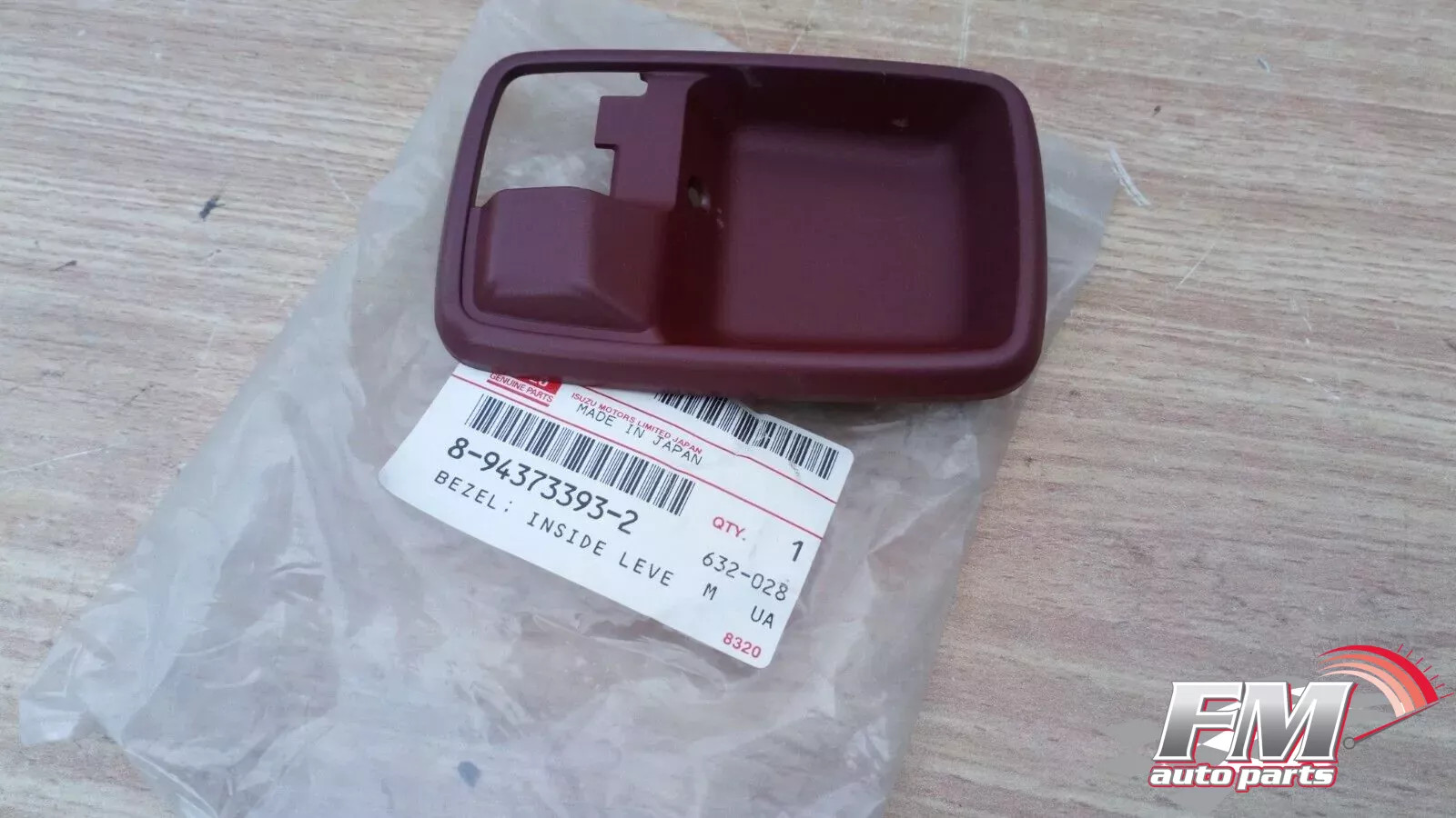 Interior Door Handle Bezel Right fits Isuzu Pickup TF Chevrolet LUV Genuine 8943733932 Interior Door Handle Bezel Right fits Isuzu Pickup TF Chevrolet LUV Genuine 8943733932