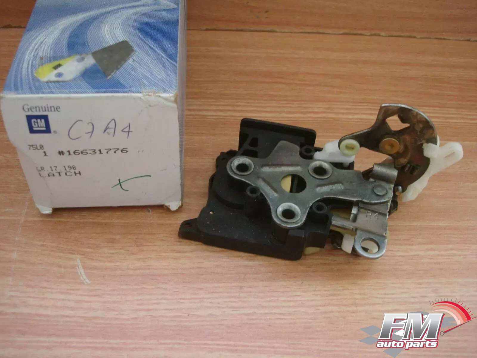 Door Lock Latch End Gate Window fits Chevrolet Blazer GMC Jimmy 4.3 V6 Genuine 16631776 Door Lock Latch End Gate Window fits Chevrolet Blazer GMC Jimmy 4.3 V6 Genuine 16631776