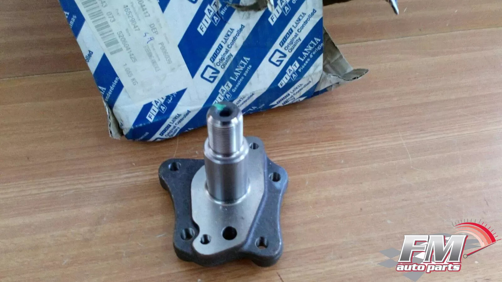Axle Stub Hub Rear Right fits Fiat Punto 46529047 Genuine Axle Stub Hub Rear Right fits Fiat Punto 46529047 Genuine