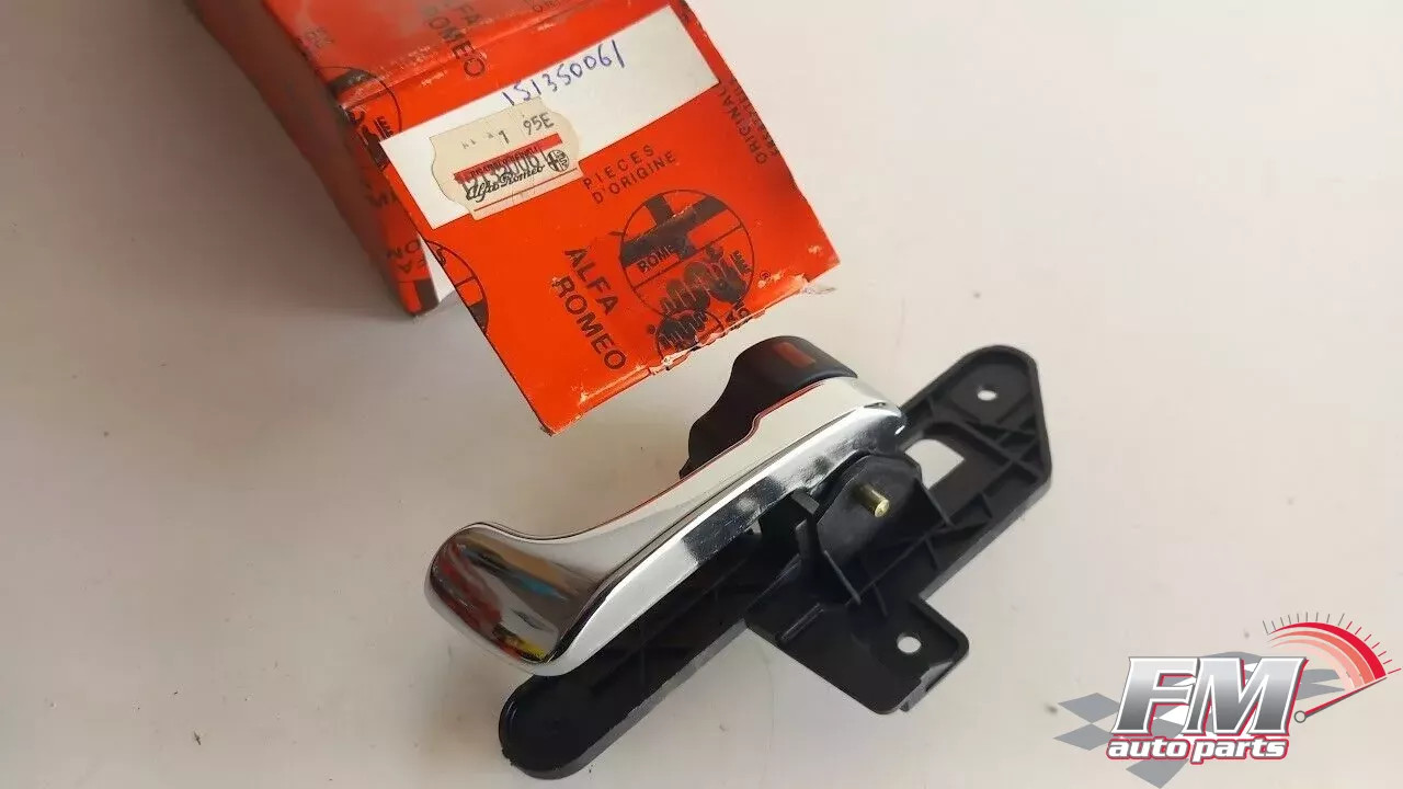 Interior Door Handle Front Right fits Alfa Romeo 145 146 151350061 Genuine Interior Door Handle Front Right fits Alfa Romeo 145 146 151350061 Genuine