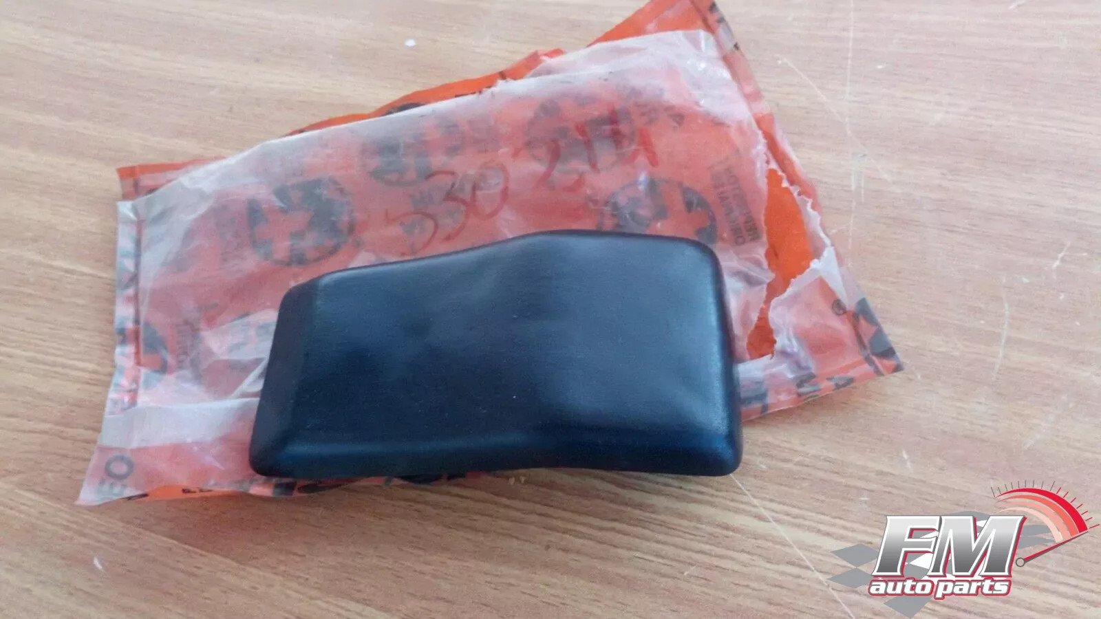 Rear Bumper Pad fits Alfa Romeo Alfasud 530214 Genuine Rear Bumper Pad fits Alfa Romeo Alfasud 530214 Genuine