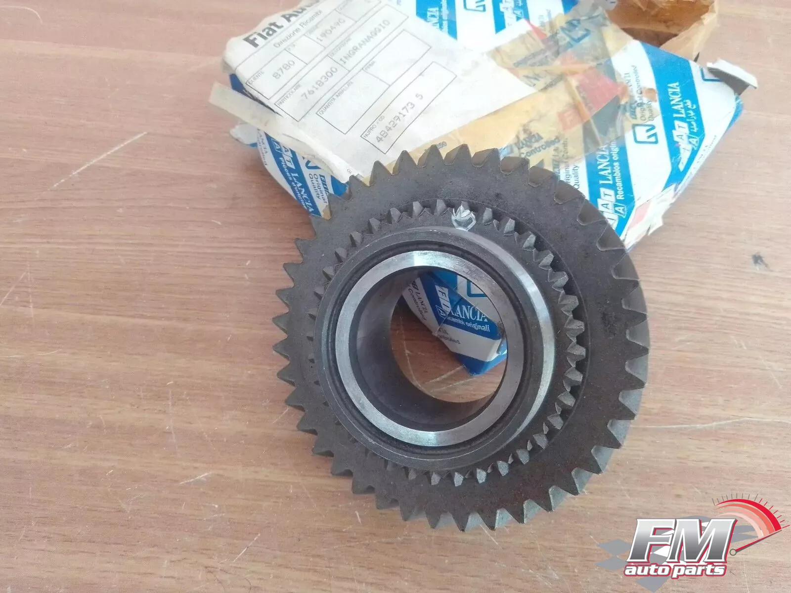 Drive Gear fits Fiat Lancia Alfa Romeo 7618300 60806510 Genuine Drive Gear fits Fiat Lancia Alfa Romeo 7618300 60806510 Genuine