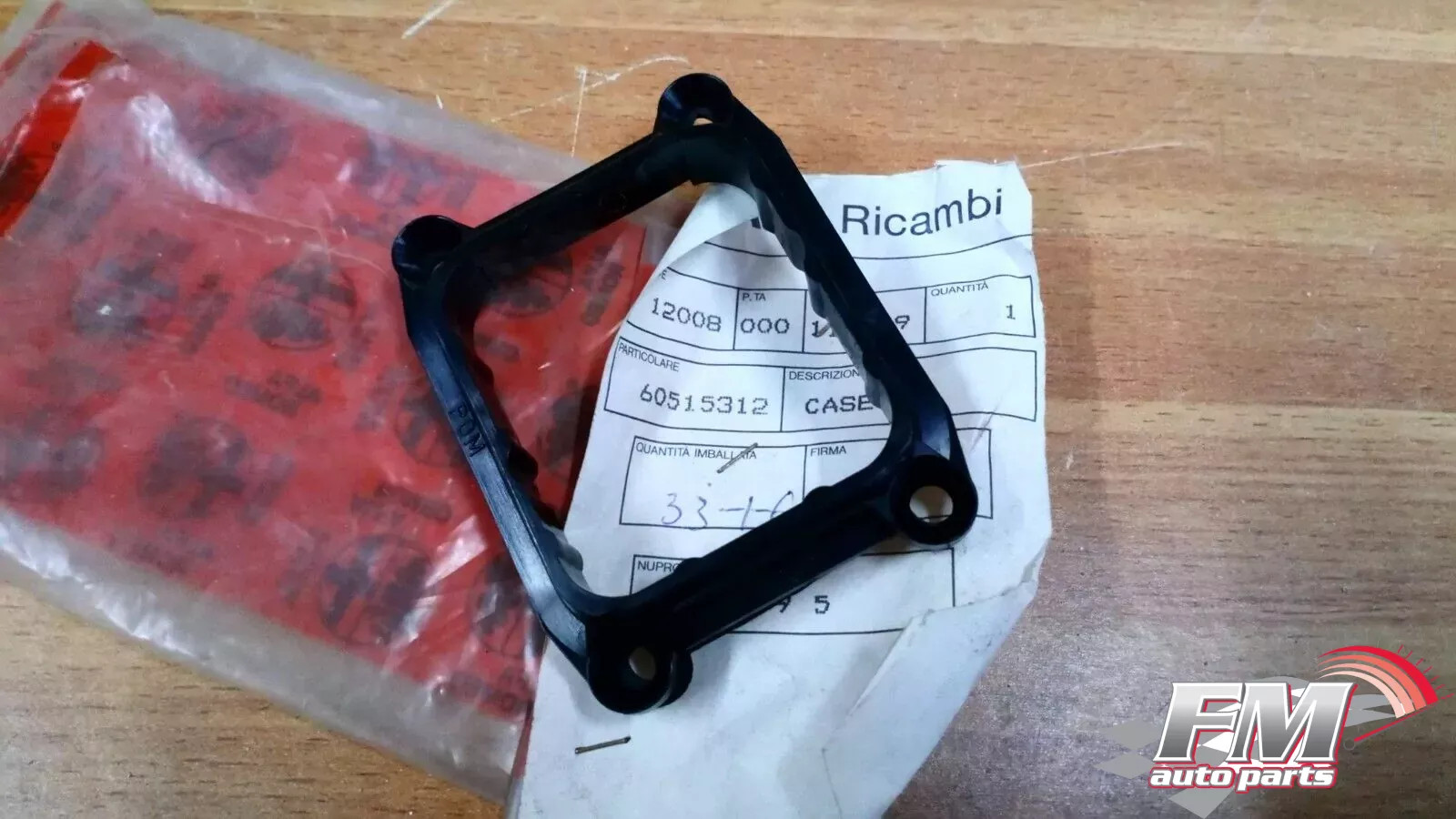 Roof Handle Bezel fits Alfa Romeo 33 60515312 Genuine Roof Handle Bezel fits Alfa Romeo 33 60515312 Genuine