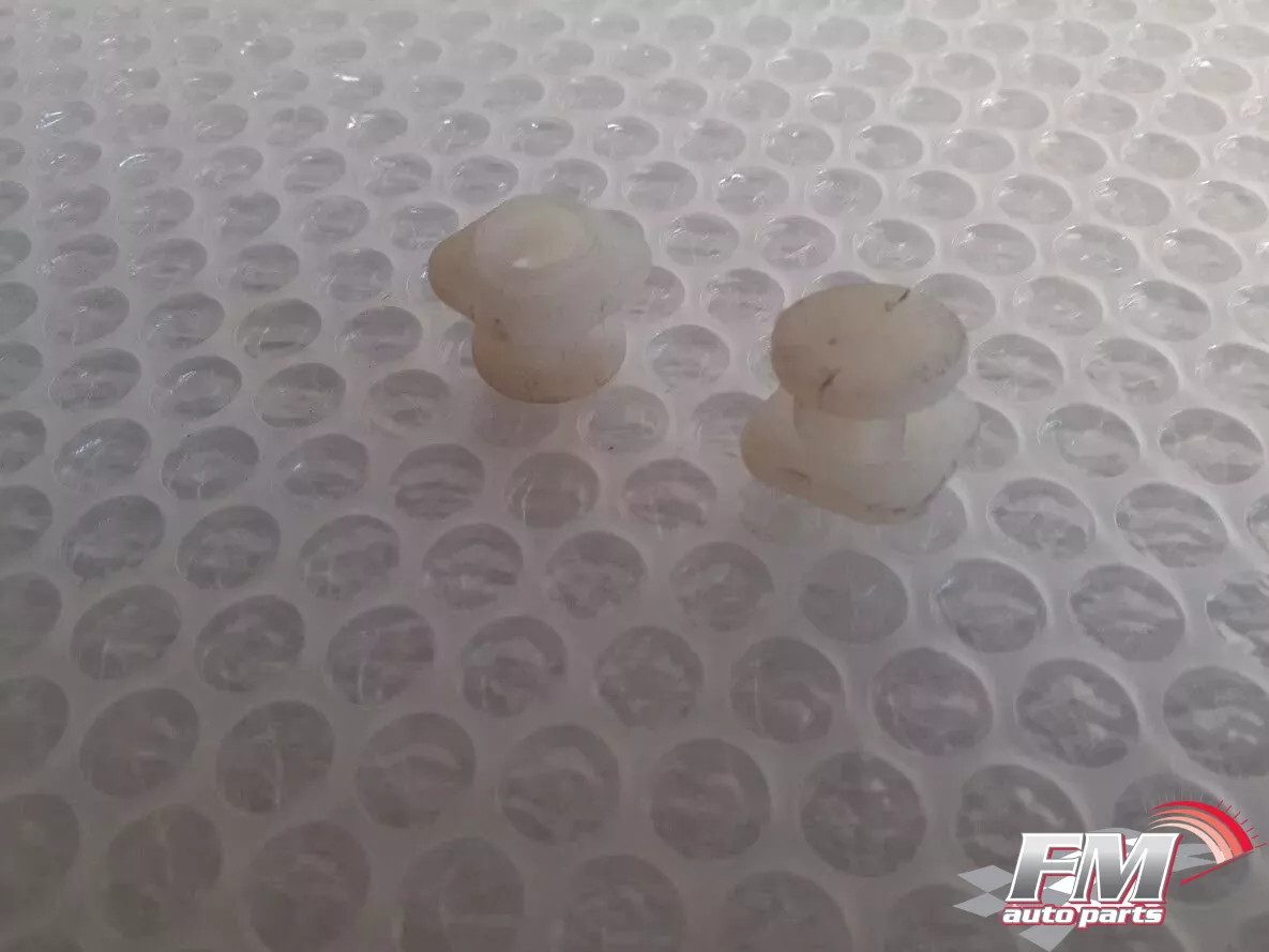 1x Hood Prop Rod Bush fits Fiat Duna Mille Elba Uno Fiorino 7515831 Genuine 1x Hood Prop Rod Bush fits Fiat Duna Mille Elba Uno Fiorino 7515831 Genuine