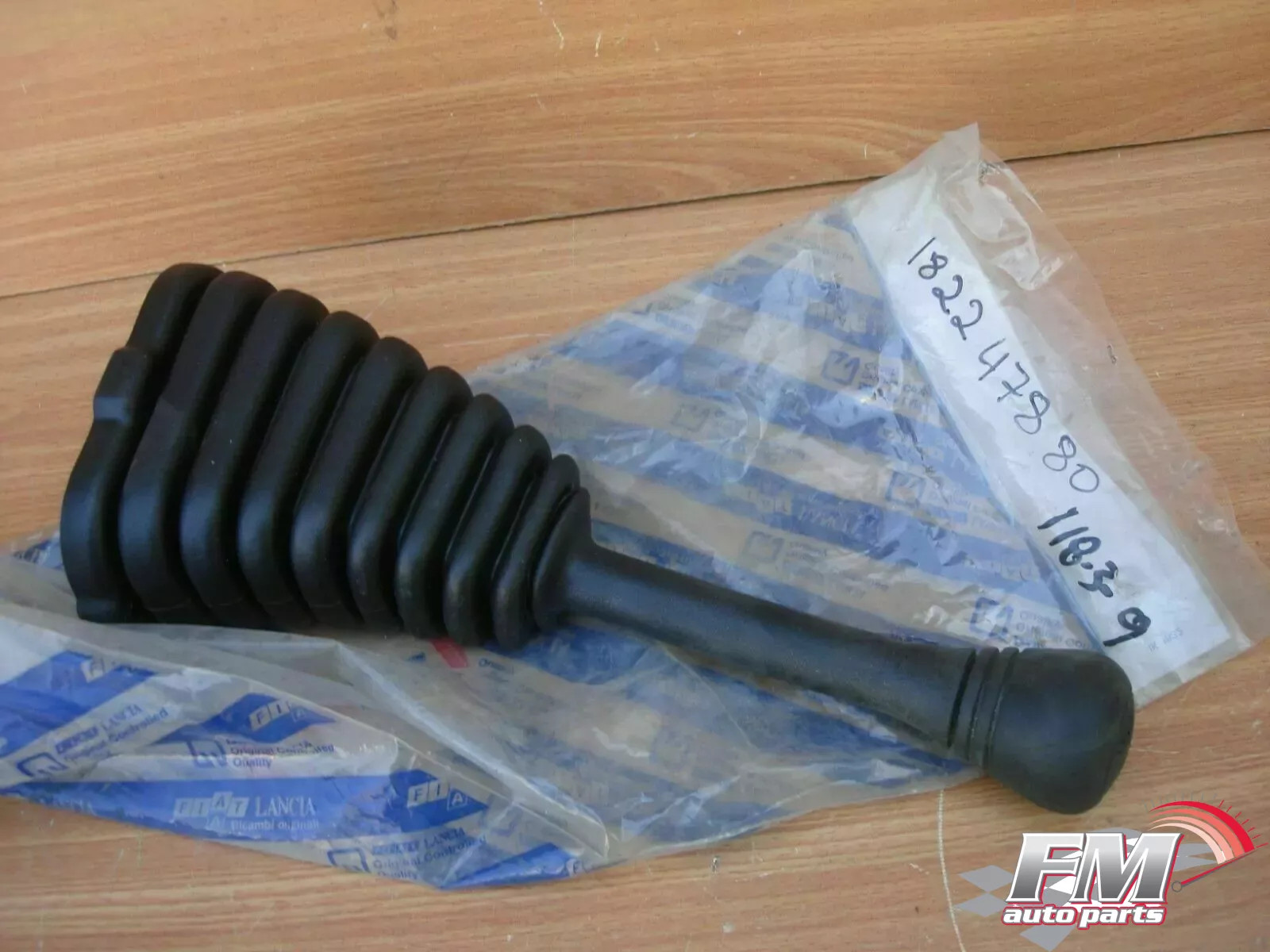 Shift Knob Gearstick fits Fiat Uno MR MS 182247880 Genuine Shift Knob Gearstick fits Fiat Uno MR MS 182247880 Genuine