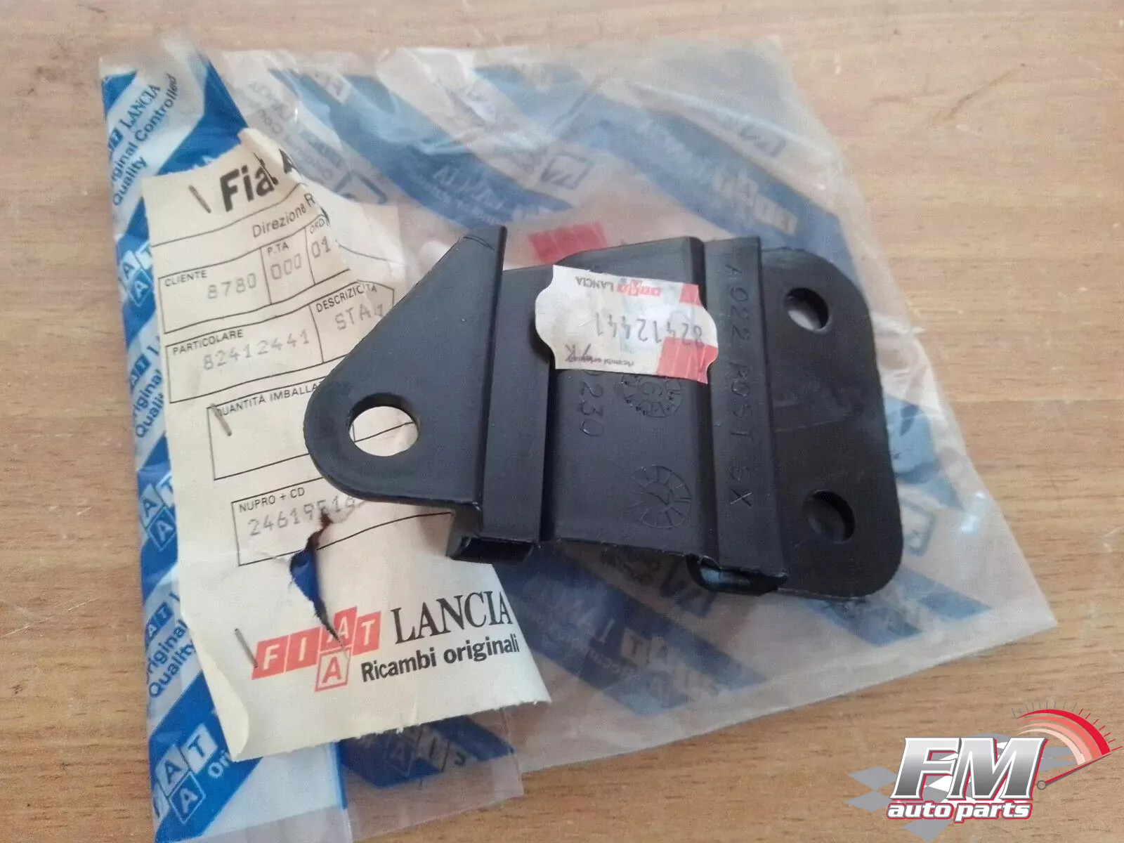 Bumper Bracket Rear Left fits Lancia Prisma 82412441 Genuine Bumper Bracket Rear Left fits Lancia Prisma 82412441 Genuine