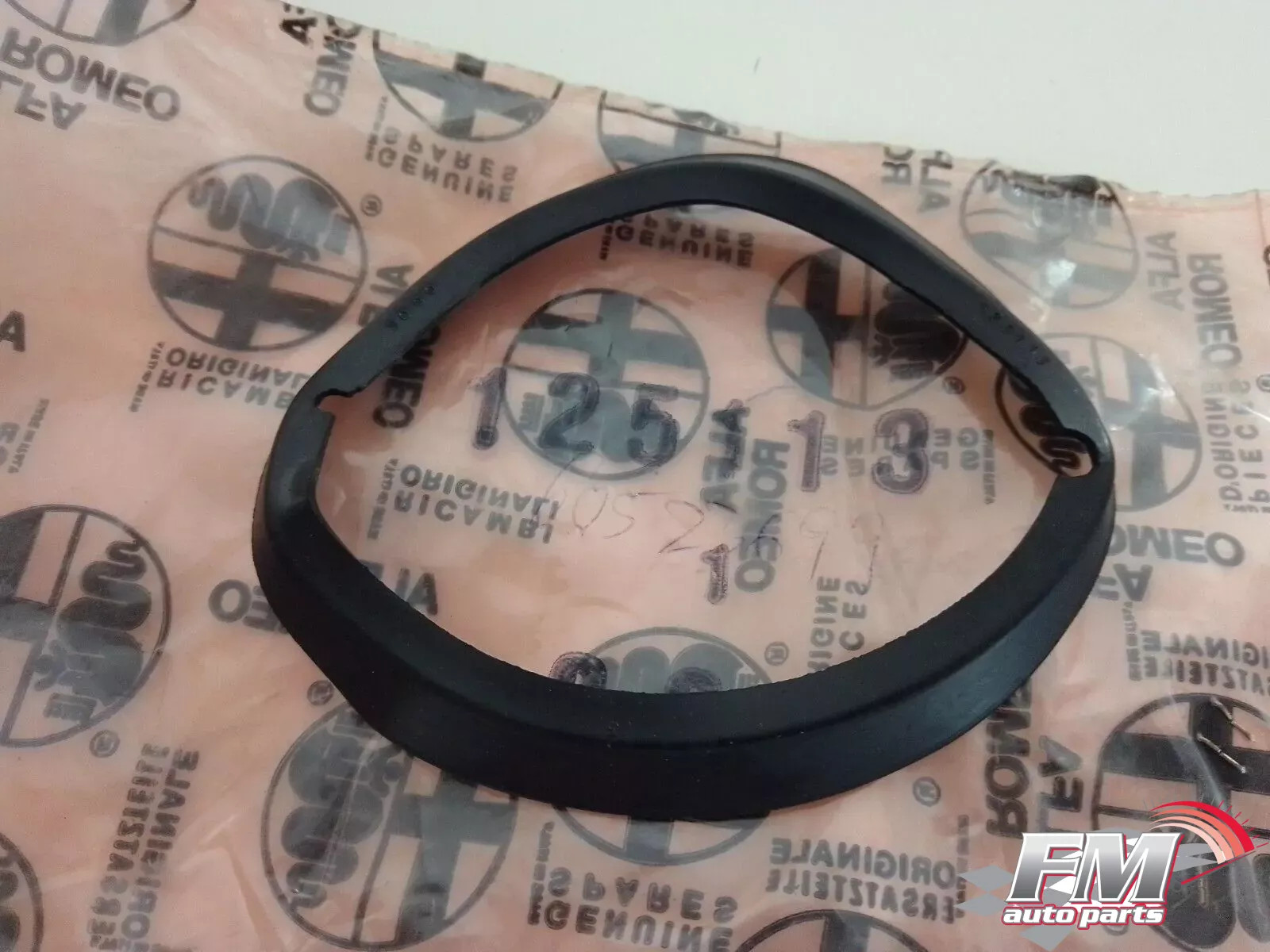 Fuel Filler Neck Seal fits Alfa Romeo 33 125113 60523699 Genuine Fuel Filler Neck Seal fits Alfa Romeo 33 125113 60523699 Genuine