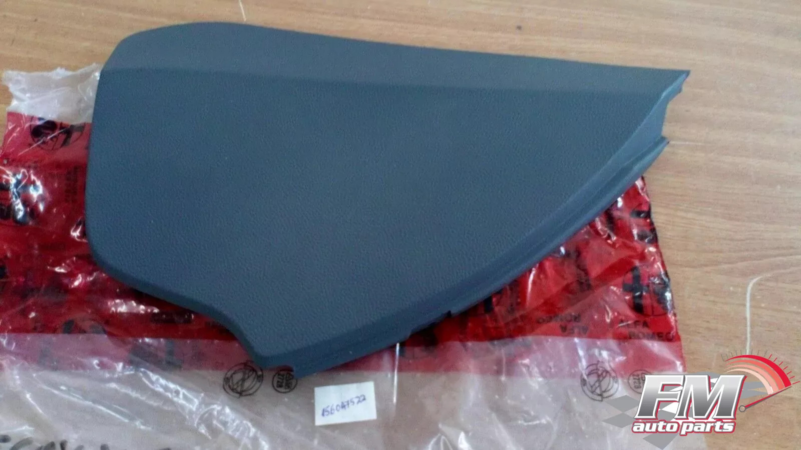 Dashboard Trim Cover Right fits Alfa Romeo 156 156047522 Genuine Dashboard Trim Cover Right fits Alfa Romeo 156 156047522 Genuine