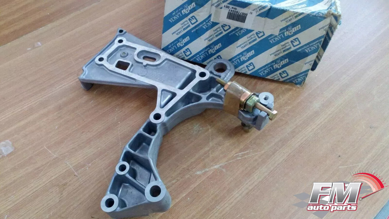Alternator Bracket fits Fiat Bravo Brava 7783241 Genuine Alternator Bracket fits Fiat Bravo Brava 7783241 Genuine