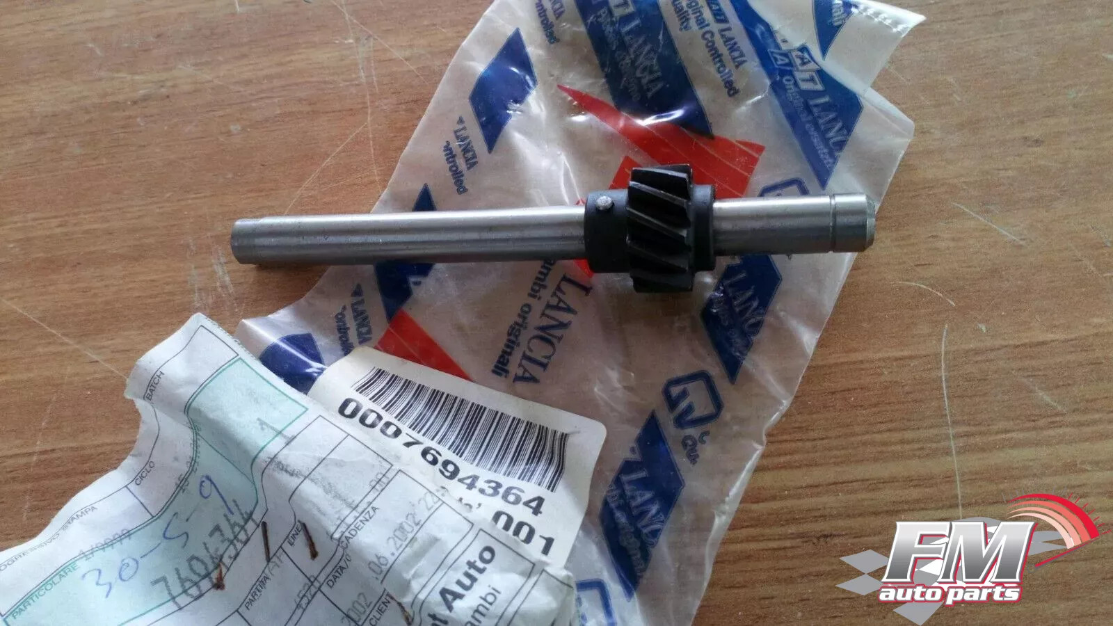 Oil Pump Shaft fits Fiat Cinquecento Panda Seicento 7694364 Genuine Oil Pump Shaft fits Fiat Cinquecento Panda Seicento 7694364 Genuine