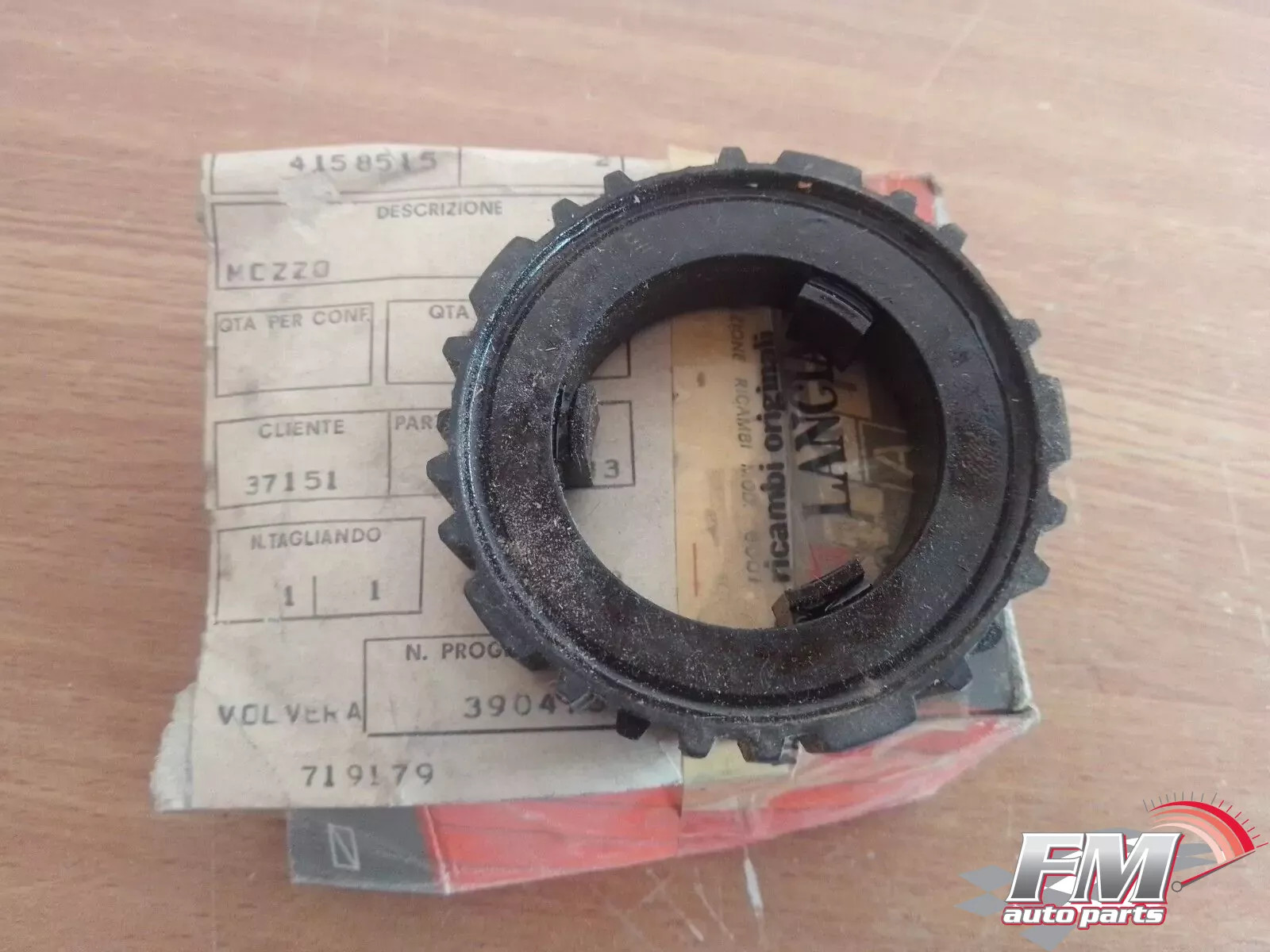 Transmission Synchro Hub fits Fiat 124 4158515 Genuine Transmission Synchro Hub fits Fiat 124 4158515 Genuine