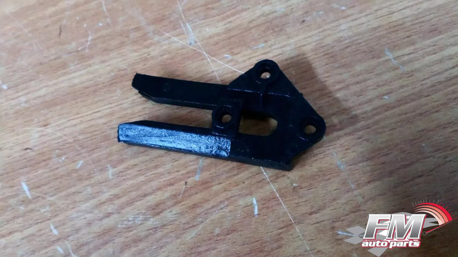 Rear Bumper Bracket Right fits Fiat Croma 82437666 Genuine Rear Bumper Bracket Right fits Fiat Croma 82437666 Genuine