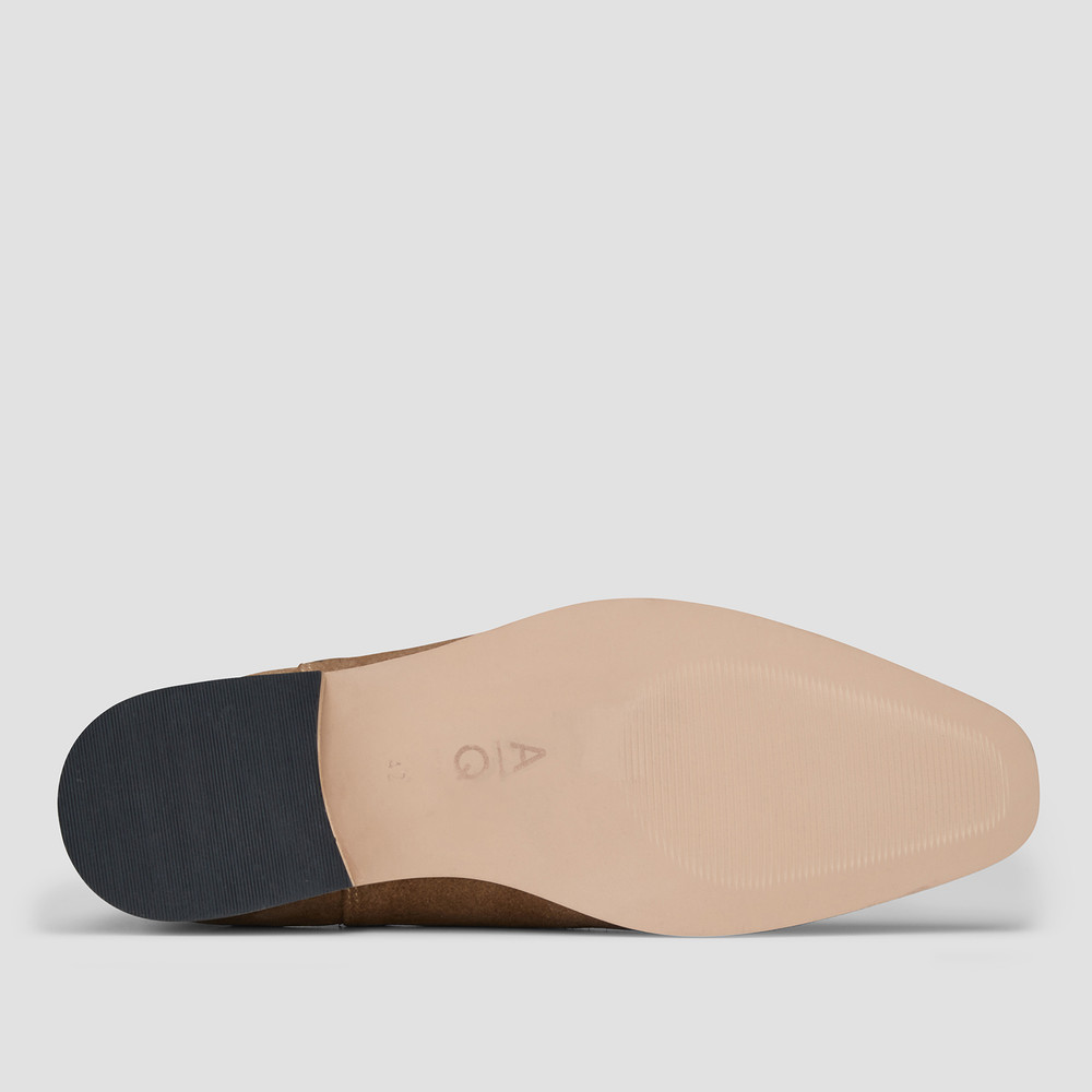 Bell Tan Chelsea Boots