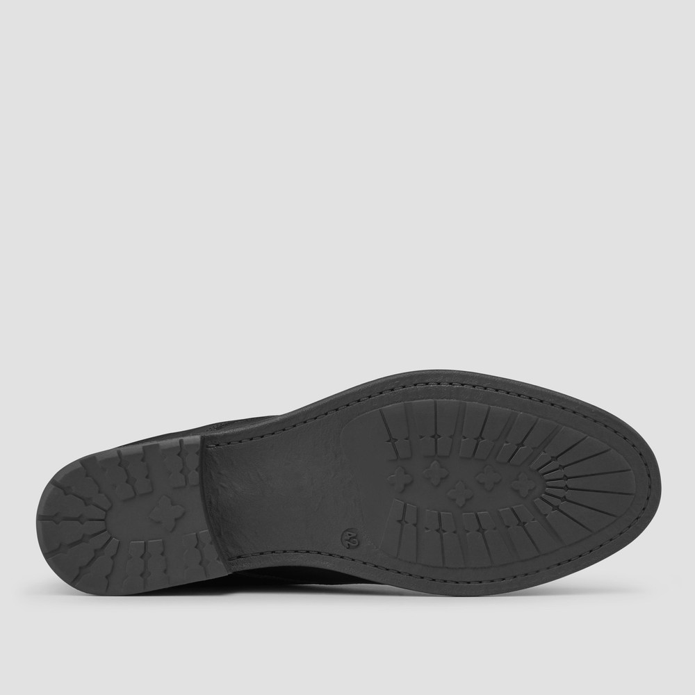 Middleton Black Chukka Boots