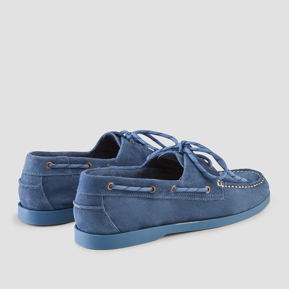 mens blue boat shoes