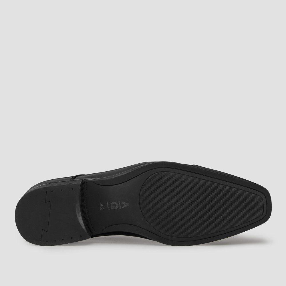 Thatcher Black Dress Shoes
