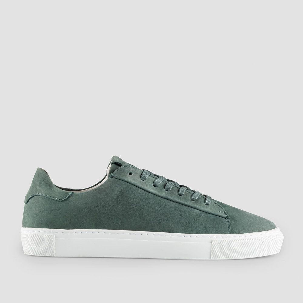 sneakers green