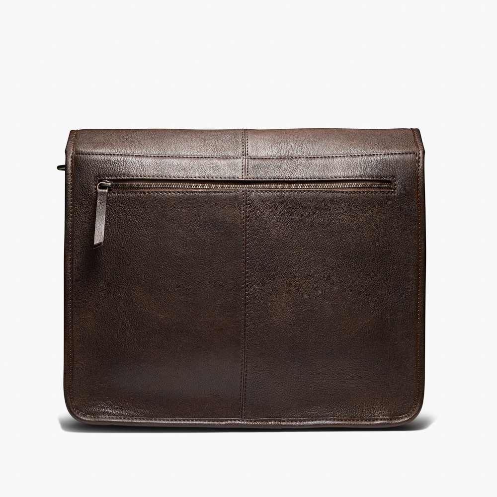 Valle Brown Messenger Bag
