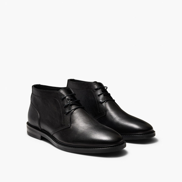 Warner Black Chukka Boots