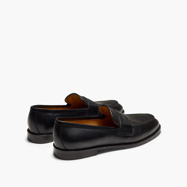Raynor Black Loafers