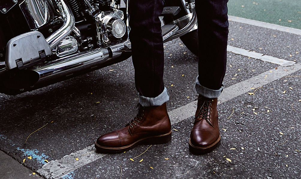 How to Style Men's Winter Boots - Aquila