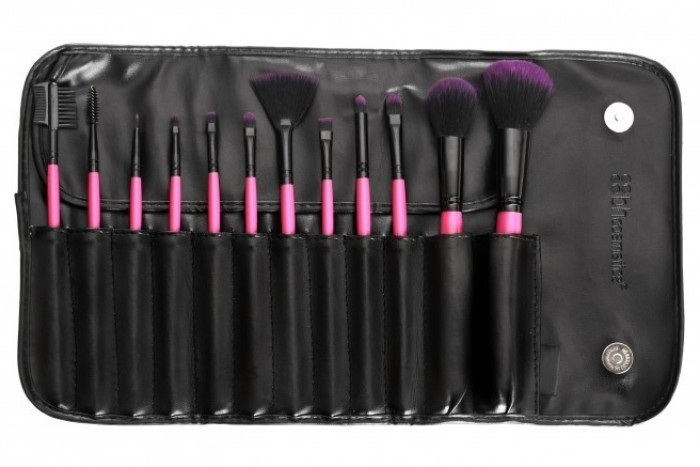 BH Cosmetics Metal Rose Brush Set