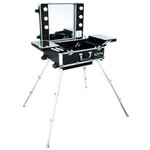 NYX X-Large Makeup Artist Train Case with Lights-image1