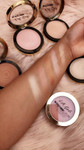 LA Girl Strobe Lite Strobing Powder-image2