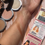theBalm Betty-Lou Manizer