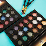 BH Cosmetics Supernova 18 Color Baked Eyeshadow Palette-image2